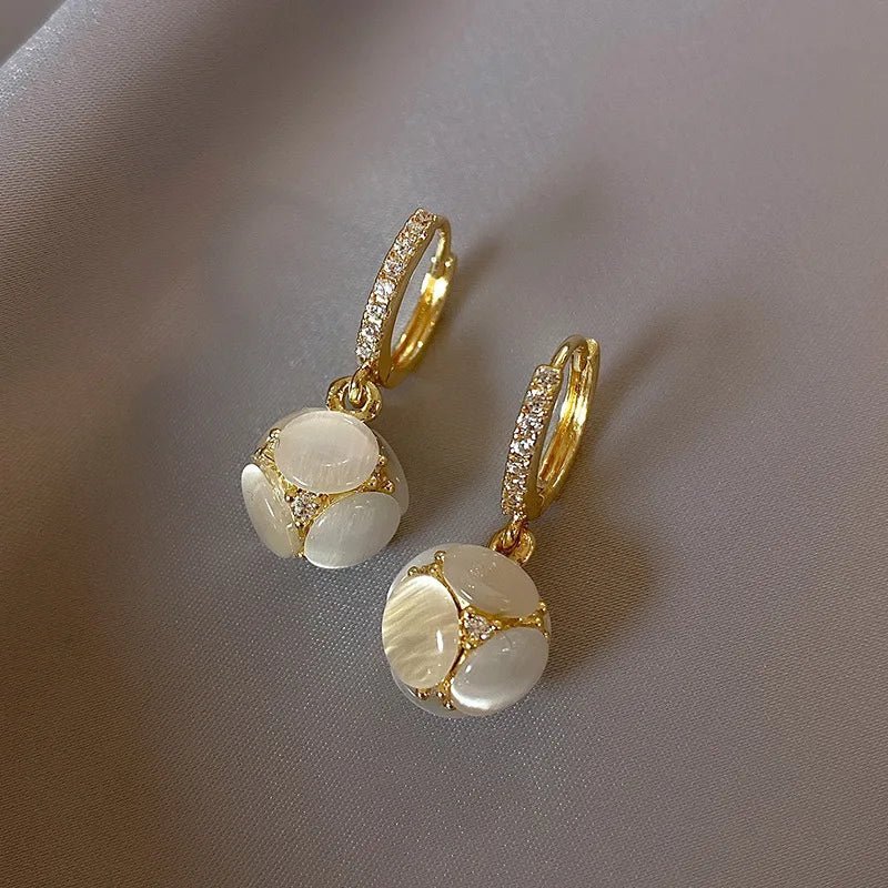 Dalia Earrings - POINTjewelry